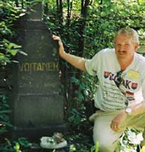 TARG Founder Discovers Family Headstone
